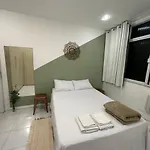 Ape Jade, 400 M Da Praia De Copacabana